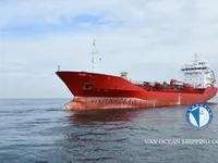 Navio-tanque de óleo/produtos químicos à venda