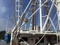 Navio de pesca de arrasto à venda