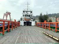 Navio de abastecimento à venda