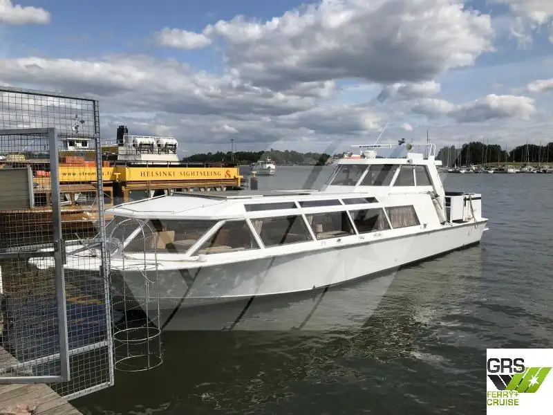 Navio de cruzeiro à venda