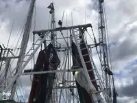 Navio de pesca de arrasto à venda