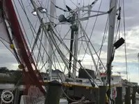 Navio de pesca de arrasto à venda