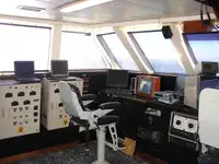 Navio de pesquisa à venda