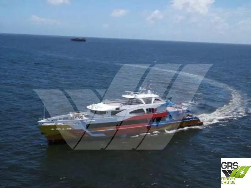 Navio de passageiros à venda