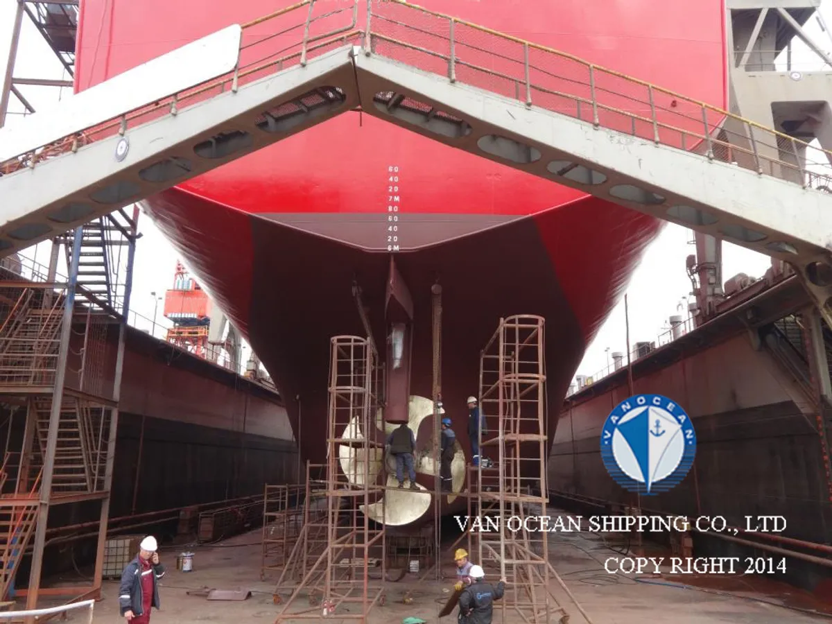 Navio-tanque de óleo/produtos químicos à venda