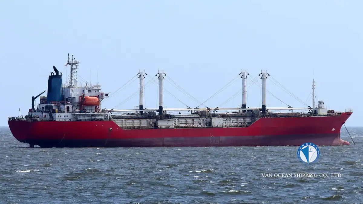 Navio frigorífico à venda