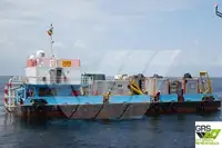 Barcaça à venda