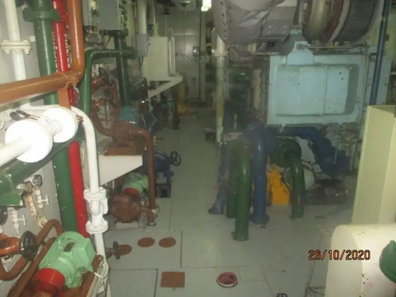Navio frigorífico à venda