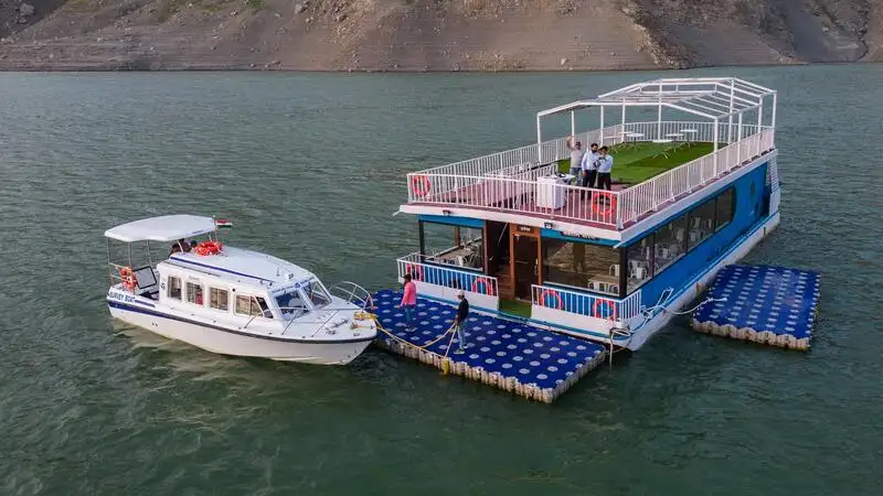 Navio de cruzeiro à venda