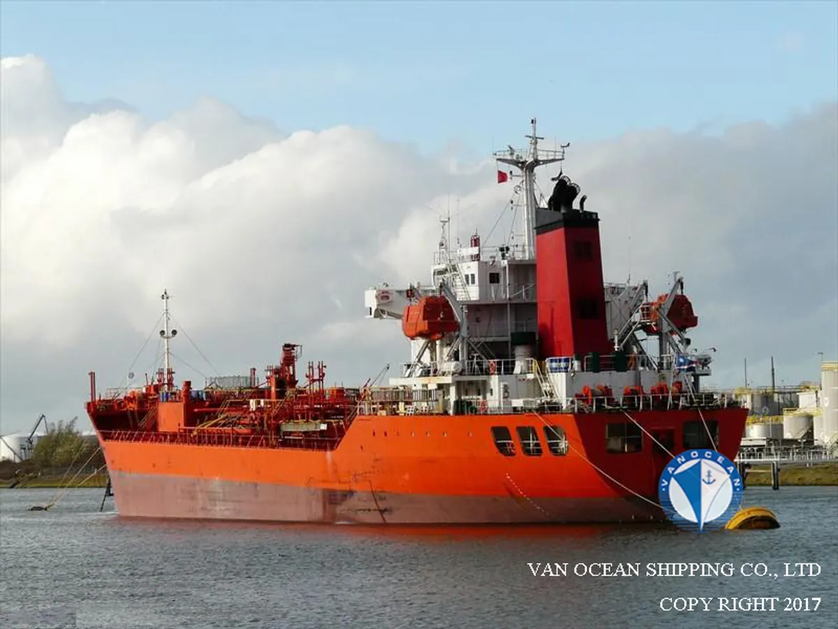 Navio-tanque de óleo/produtos químicos à venda