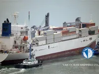 Navio frigorífico à venda