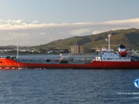 Navio-tanque de óleo/produtos químicos à venda