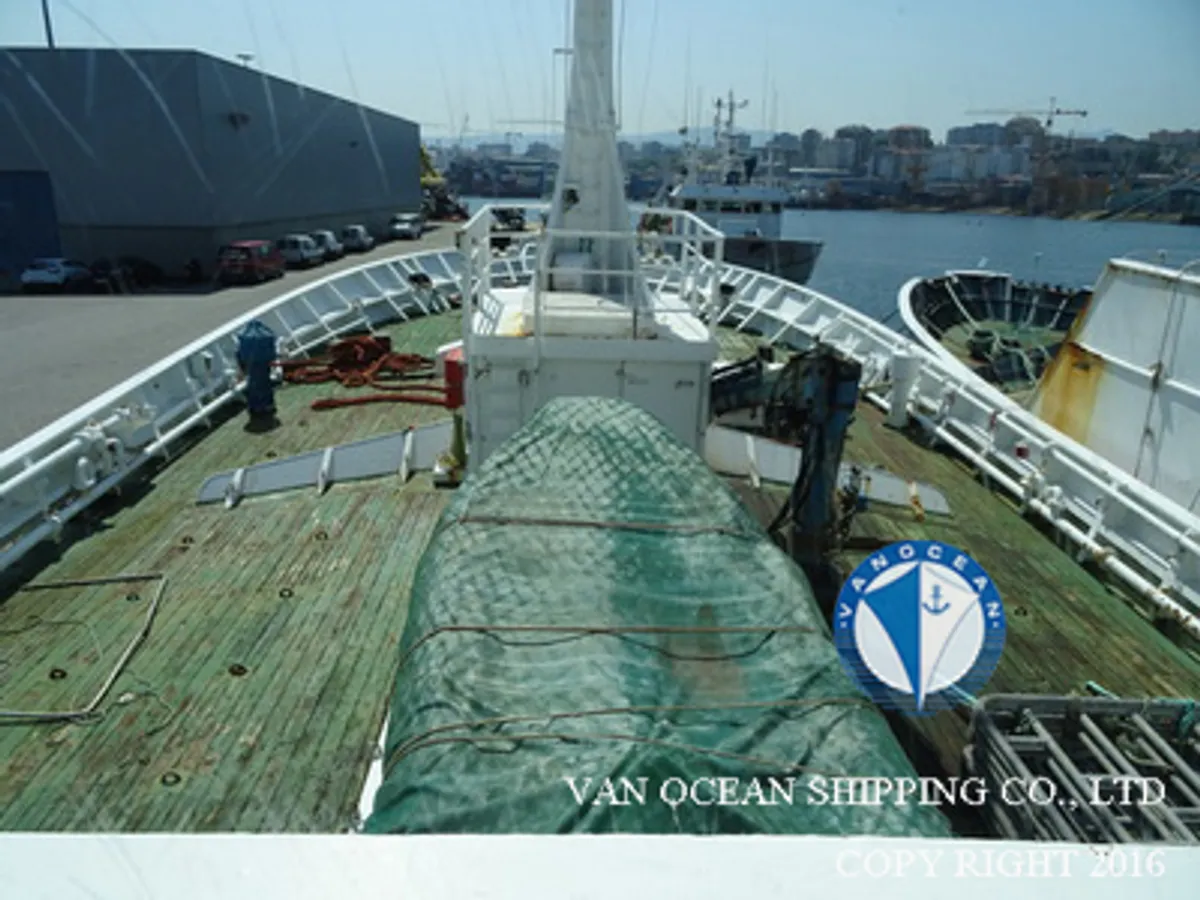 Navio de pesca de arrasto à venda