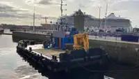Navio porta-contêineres à venda