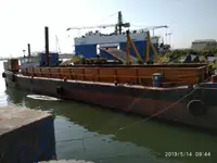 Barcaça à venda