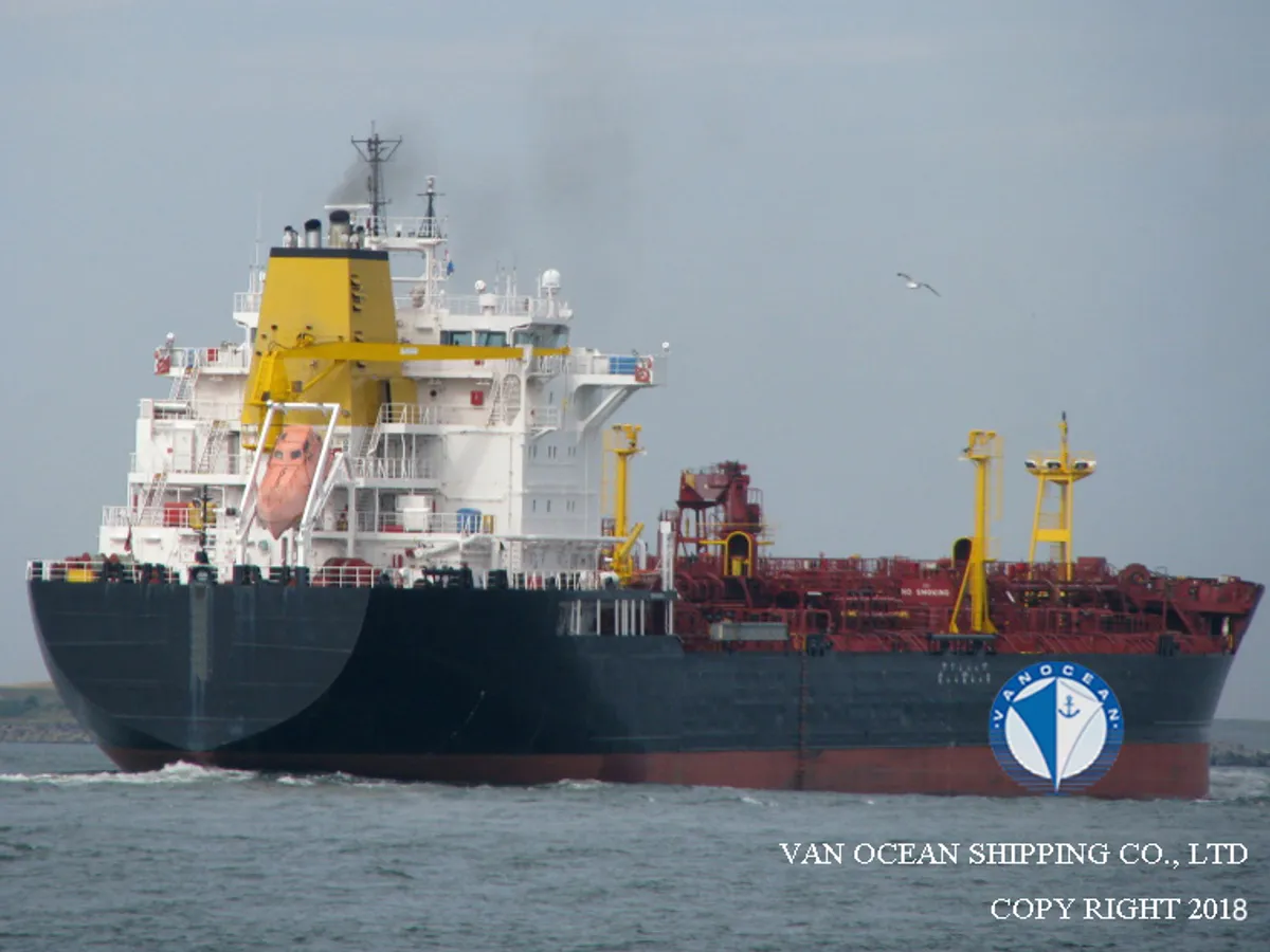 Navio-tanque de óleo/produtos químicos à venda