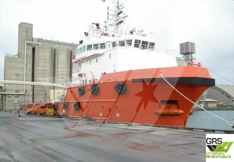 Navio de abastecimento à venda