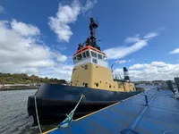 Rebocador à venda