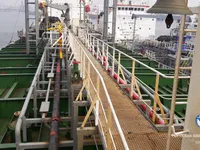 Navio-tanque de óleo/produtos químicos à venda