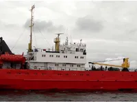 Navio frigorífico à venda