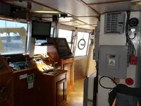 Navio de pesquisa à venda