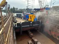 Navio porta-contêineres à venda