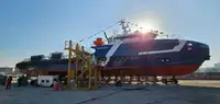 Barco de tripulação à venda
