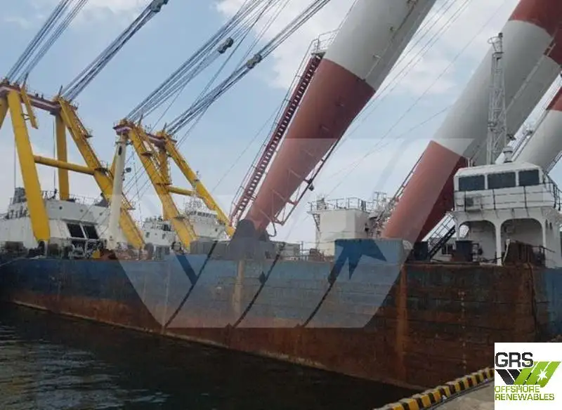 Navio guindaste à venda