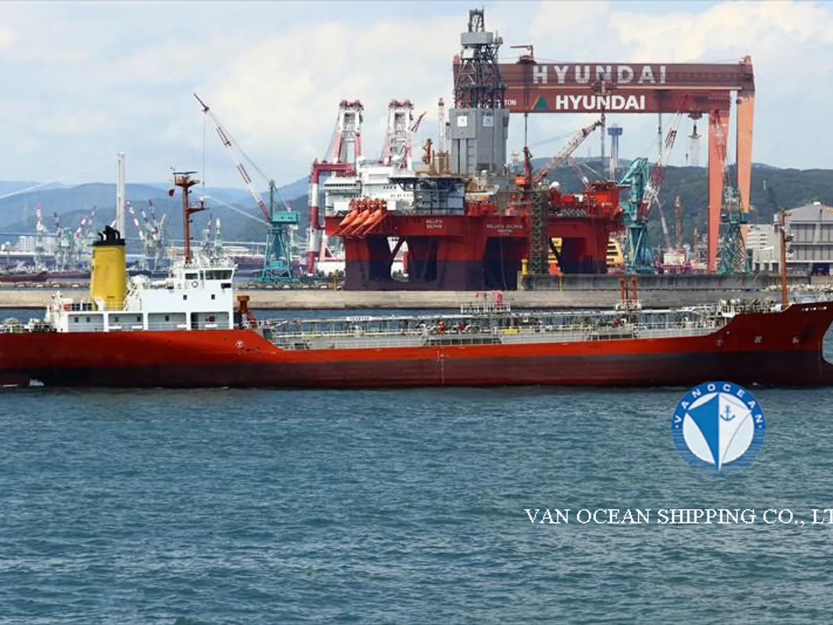 Navio-tanque de óleo/produtos químicos à venda