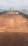 Barcaça à venda