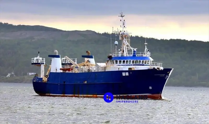 Navio de pesquisa à venda