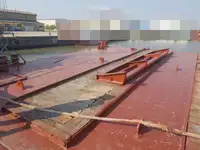 Barcaça à venda