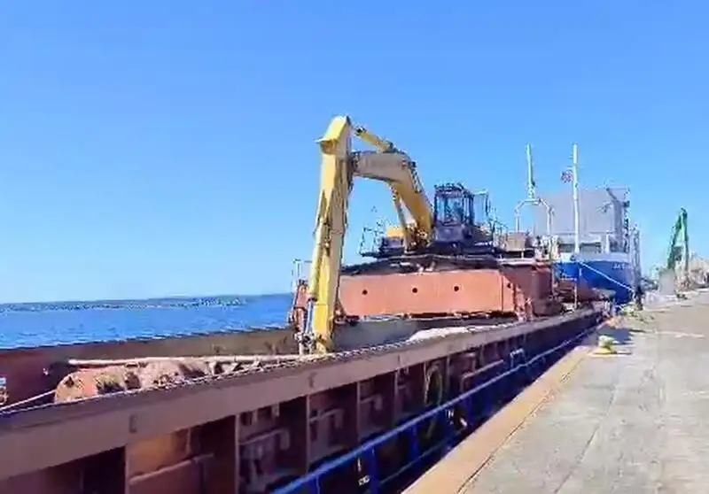 Dragador à venda