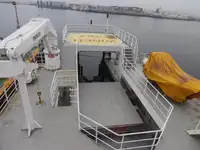 Navio porta-contêineres à venda