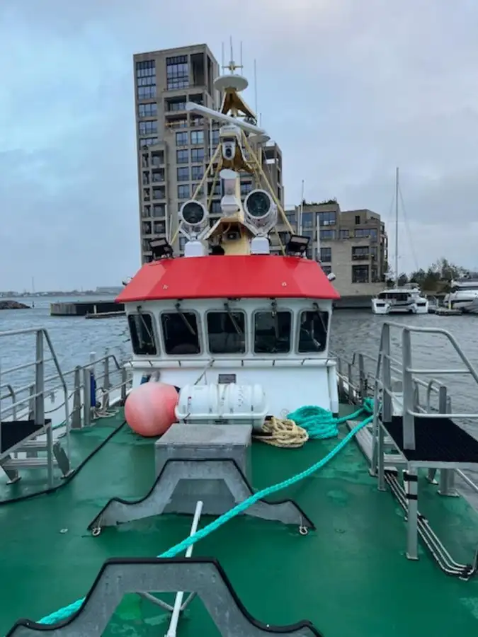 Navio de patrulha à venda