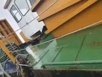 Barcaça à venda