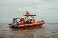 Navio porta-contêineres à venda