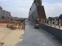 Doca flutuante à venda