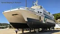 Catamarã à venda