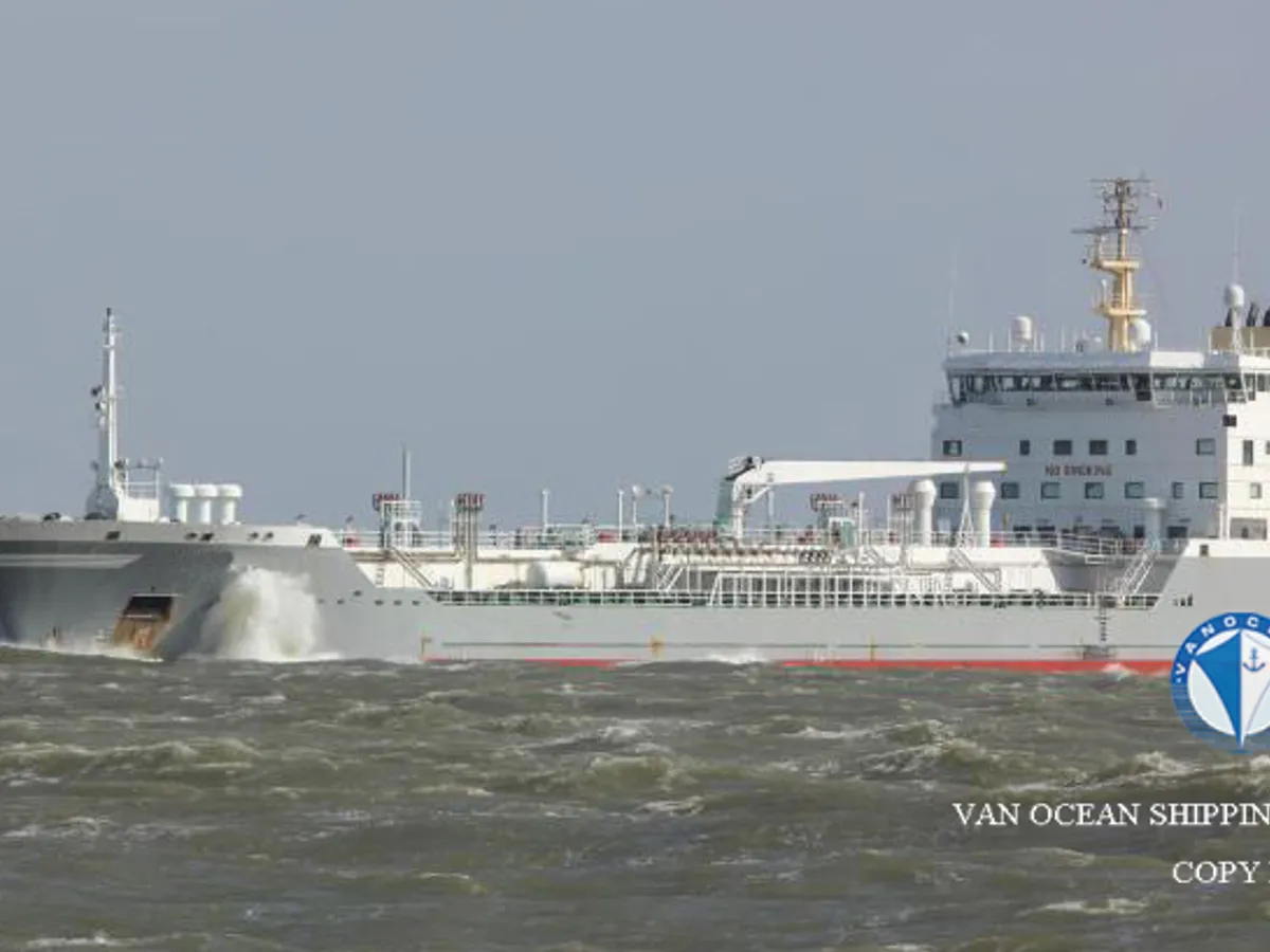 Navio-tanque de óleo/produtos químicos à venda