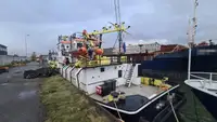 Navio de abastecimento à venda