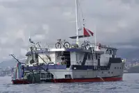 Rebocador à venda