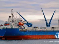 Navio frigorífico à venda