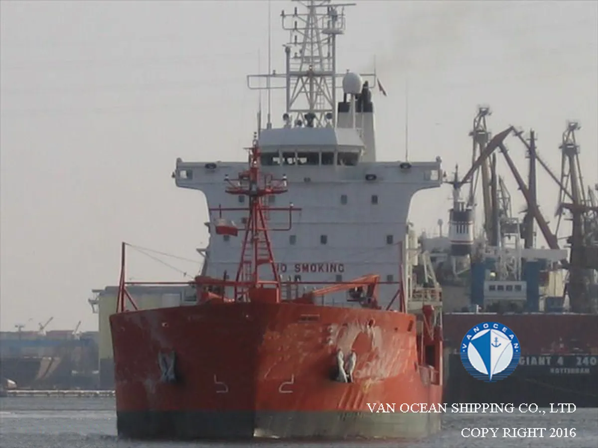 Navio-tanque de óleo/produtos químicos à venda