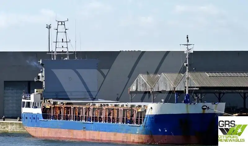 Navio graneleiro à venda
