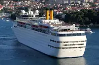 Navio de cruzeiro à venda