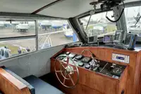 Barcos de trabalho à venda