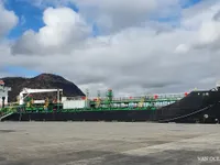 Navio-tanque de óleo/produtos químicos à venda