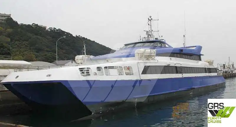 Navio de cruzeiro à venda