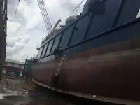 Navio frigorífico à venda